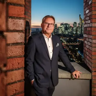 michael-schramm-ceo-betreiber-vision-suite-residenz-frankfurt